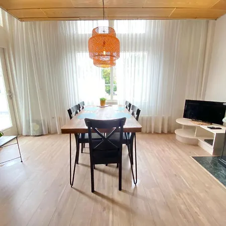 Apartament Kerkplein 7a *